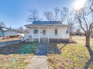 418 S Pearl St, Jerseyville, IL 62052