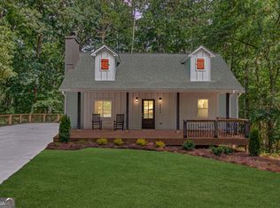 5345 Pilgrim Point Rd, Cumming, GA 30041