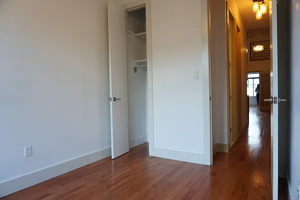 Rented by Rennit Inc. | media 23