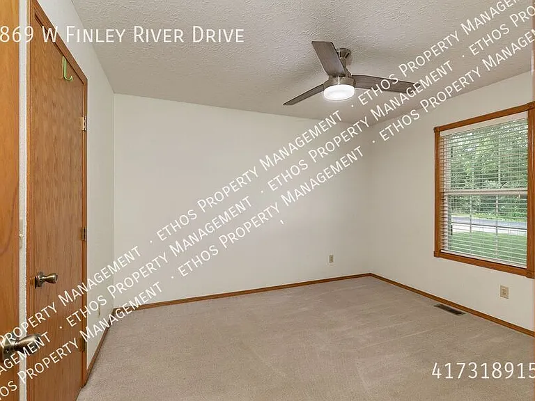 1869 W Finley River Dr — Photo 12