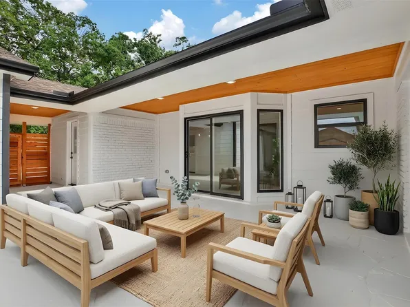 5102 Kinglet St, Houston, TX 77035