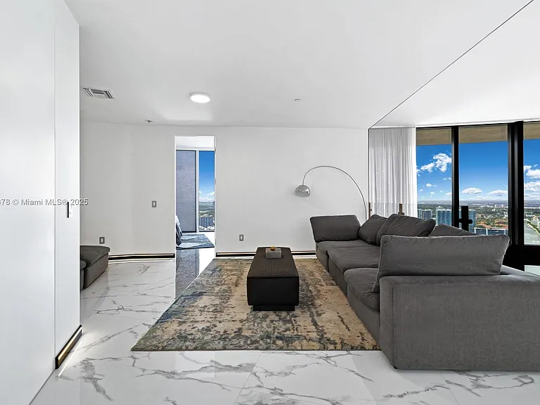 18555 Collins Ave #4603 — Photo 17