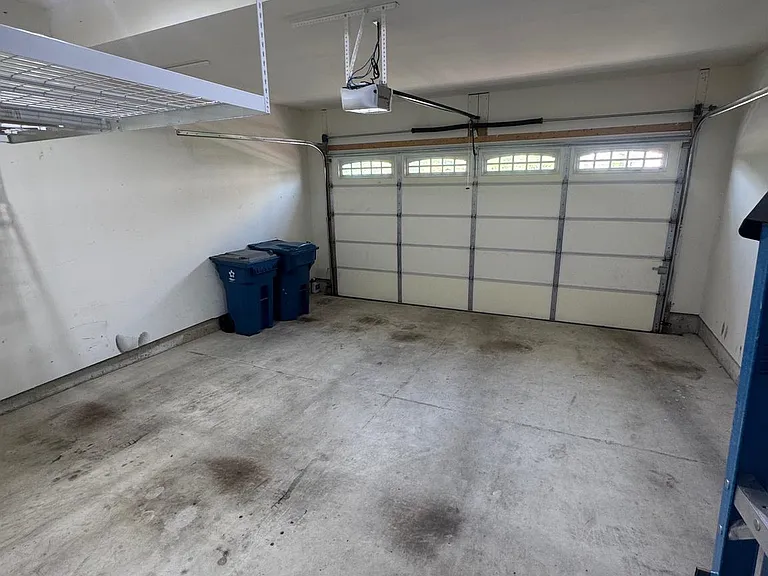 148 Grissom Dr — Photo 37