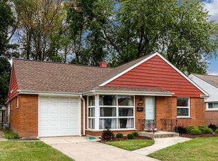 1002 Bristol Ave, Westchester, IL 60154