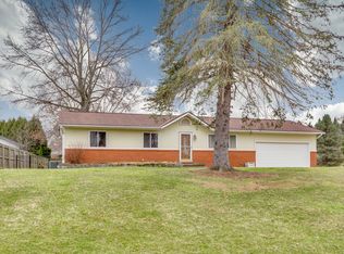 13375 Gleneagles Ave NW, Uniontown, OH