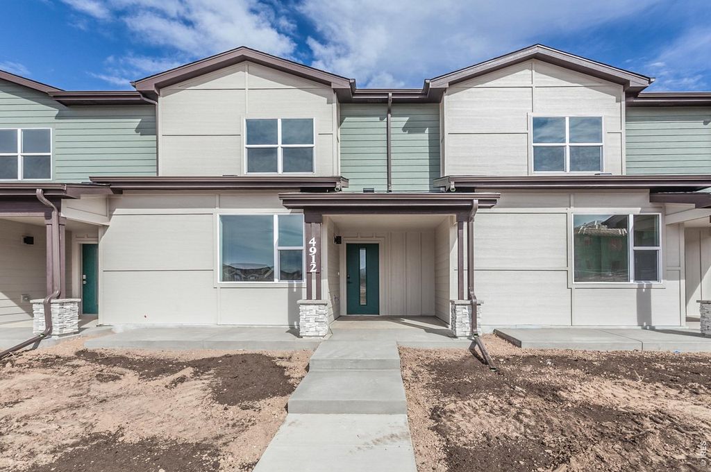 4912 Autumn Leaf Dr
