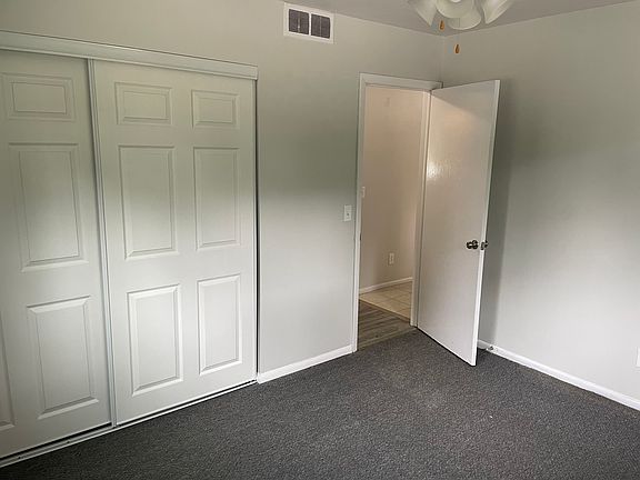 5th image of 1695 Evergreen Ave W #1695