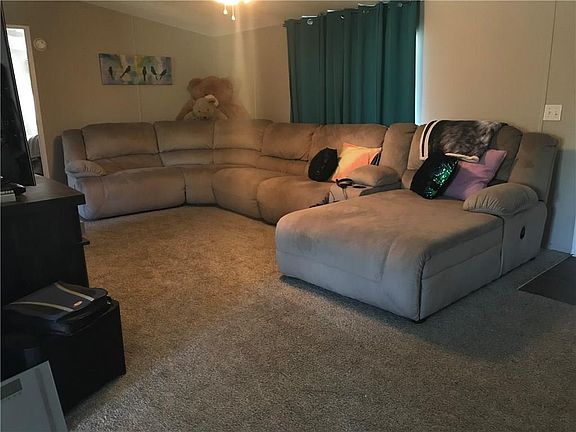 4th image of 515 Lee Road 43