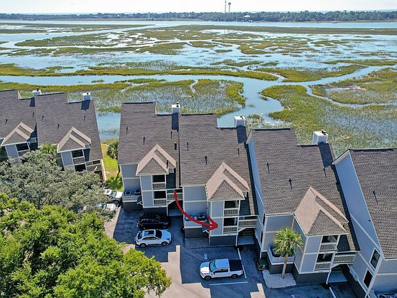 3rd image of 241 Little Oak Dr