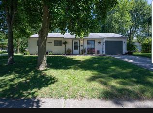 3700 Laguna Dr, Columbus, OH 43232