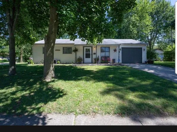 3700 Laguna Dr, Columbus, OH 43232