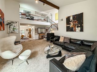 5021 Ambridge Dr, Calabasas, CA 91301