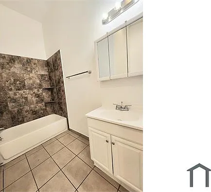 1117 N 25th Pl #1 — Photo 9