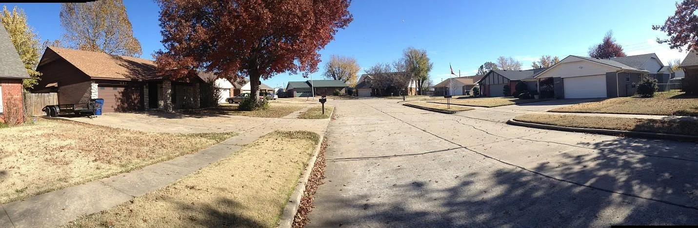 E 20th Ct, Owasso — Photo 1