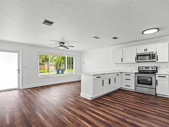 4th image of 6321 Thomas Street
