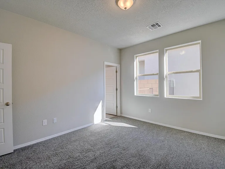 4831 Sandia Vista Rd NE — Photo 11