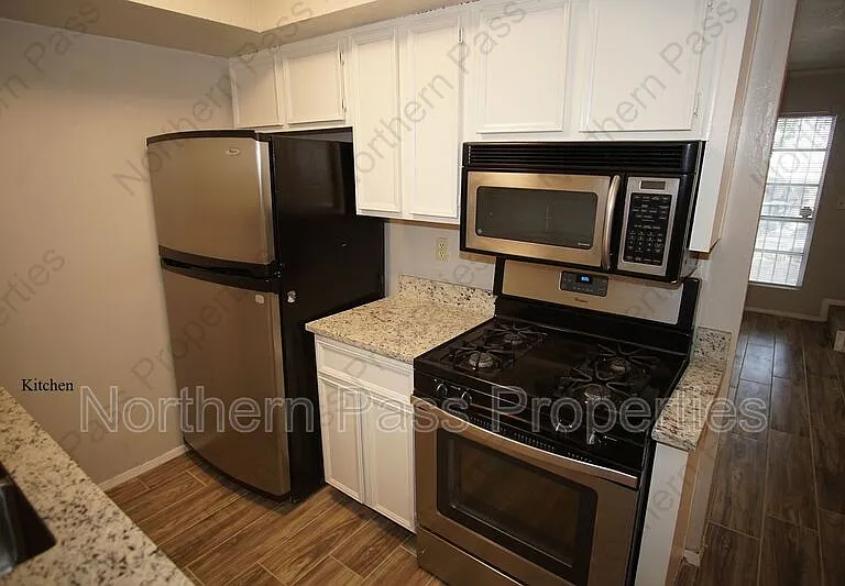 2520 San Jose Ave #8C — Photo 8
