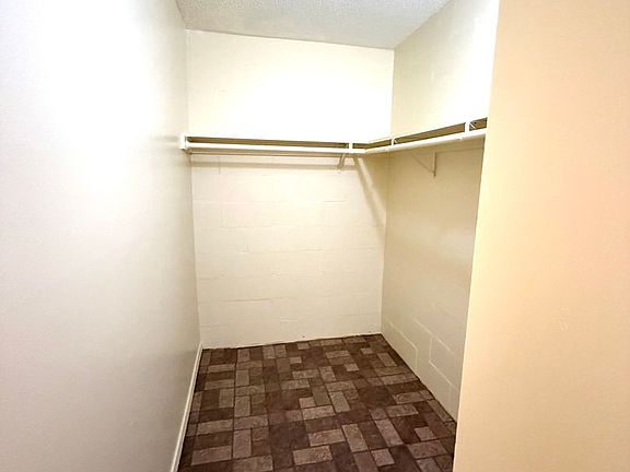 4th image of 1695 Villa Ave #G6