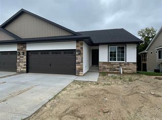 619 Hillside Dr, Tiffin, IA 52340