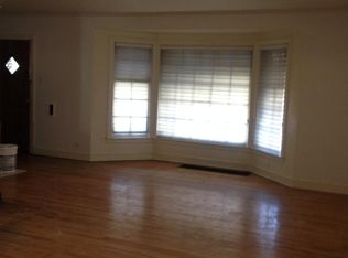 10130 S Saint Lawrence Ave, Chicago, IL