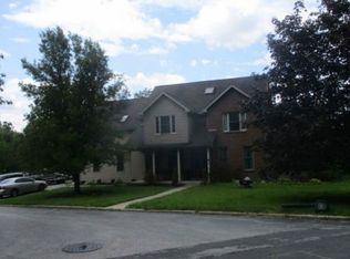 6 Circle Dr, Jacobus, PA 17407