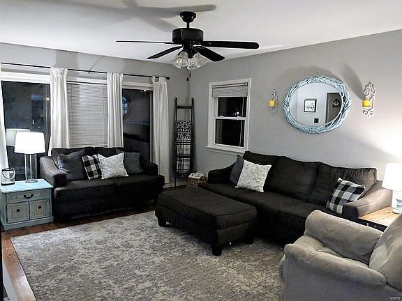 3rd image of 2321 Clark Ave