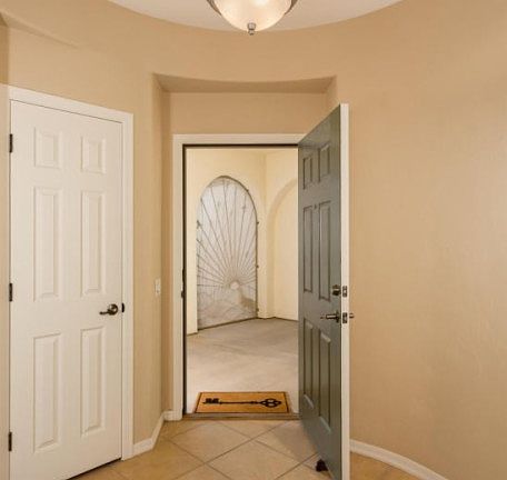 5th image of 643 W Calle Montero