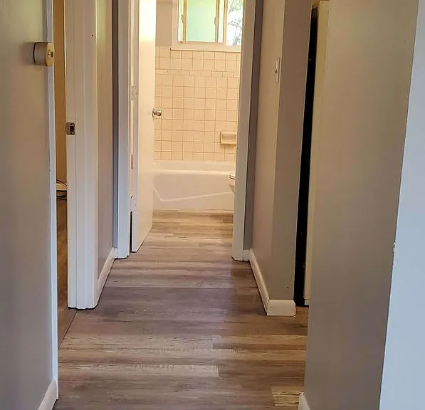 27 W Parkwood Dr — Photo 4