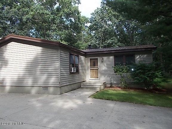 2nd image of 1717 E 80th St