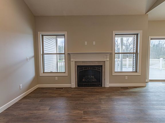 5th image of 50228 Linnwood Dr