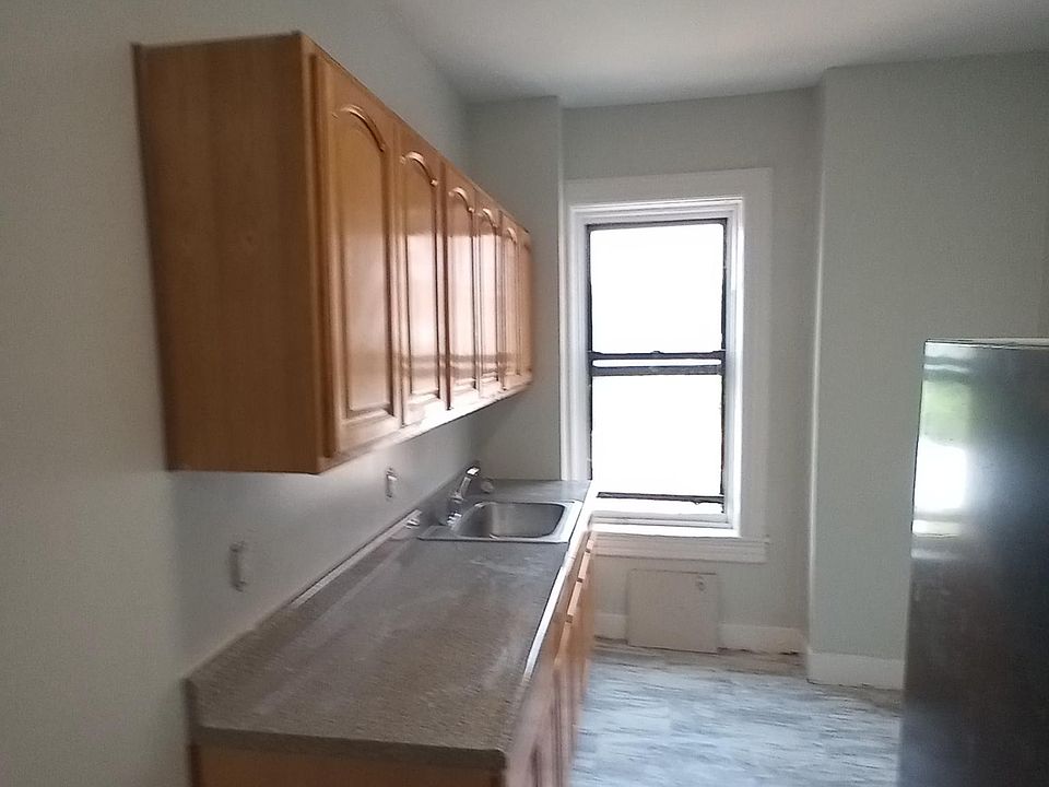 1st image of 69 N Broadway APT 2