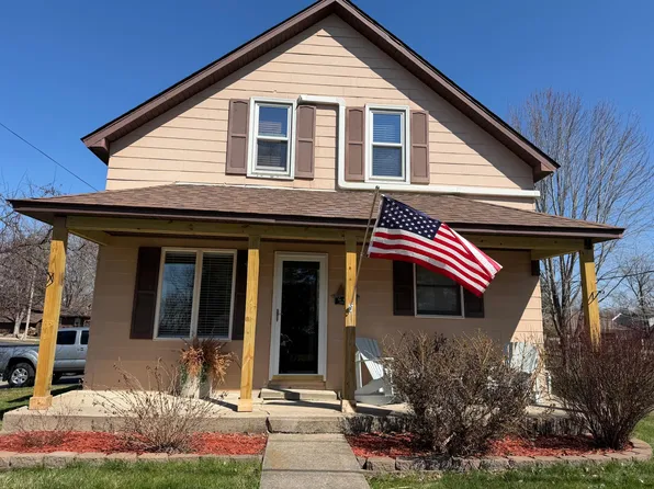 1101 3rd St E, Hastings, MN 55033