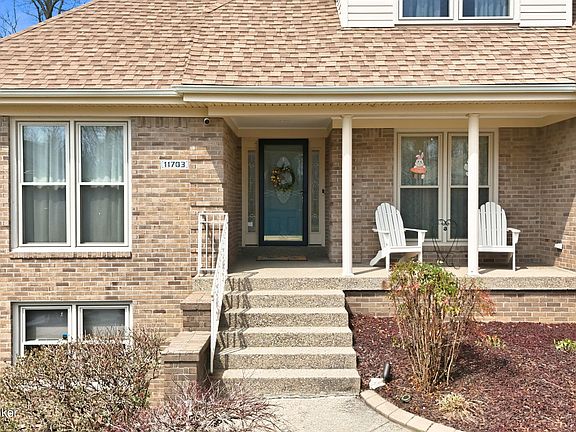4th image of 11703 Kewana Ct