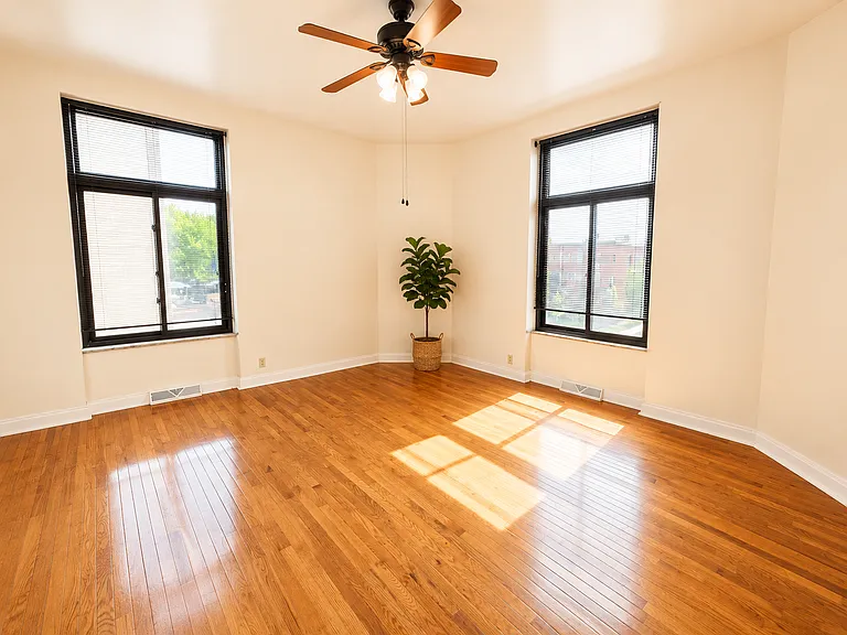 735 N Highland Ave #3 — Photo 21