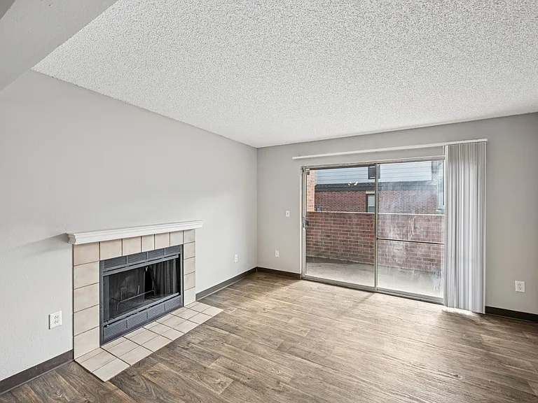Greensview — Photo 69