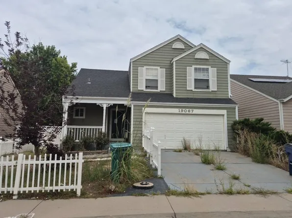 19067 E Carmel Dr, Aurora, CO 80011