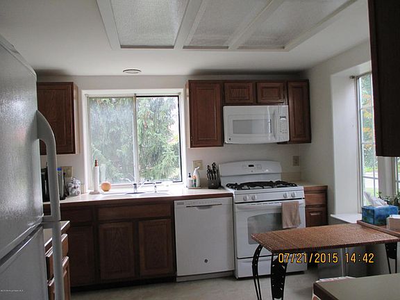 3rd image of 1062 Buckingham Dr