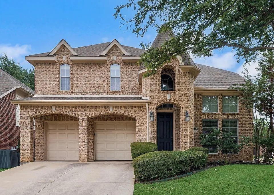 4104 Tiffany Dr
