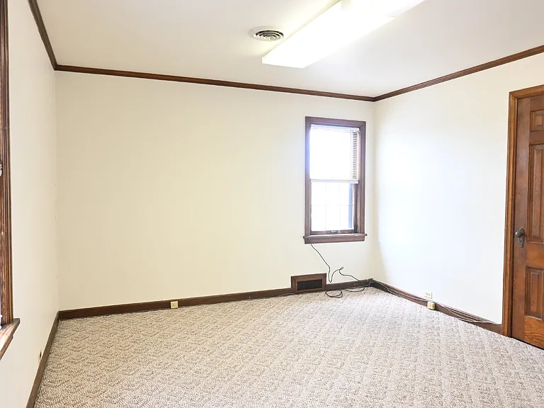 1317 College Ct #W — Photo 16