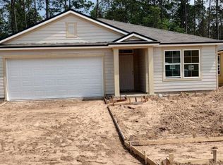 2640 Oak Stream Dr, Green Cove Springs, FL 32043