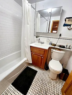 Rented by Oxford Property Group | media 9