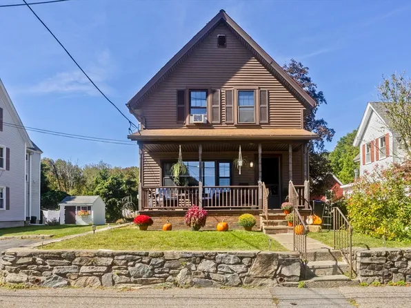 92 Locust Ave, Worcester, MA 01604