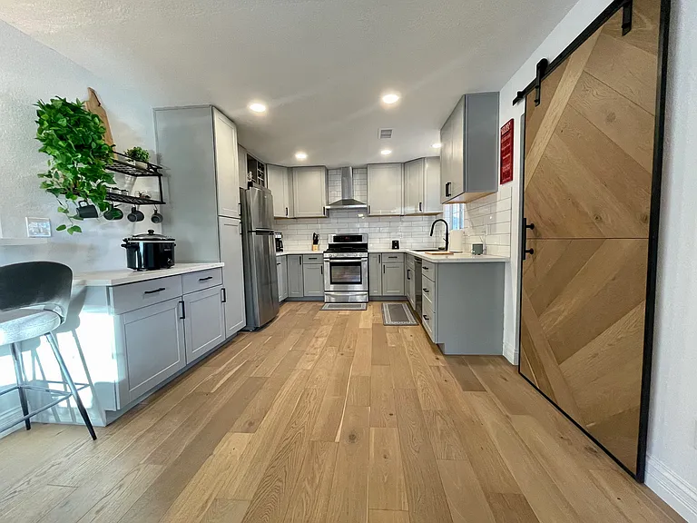 5982 N Mountaineer Rd — Photo 10