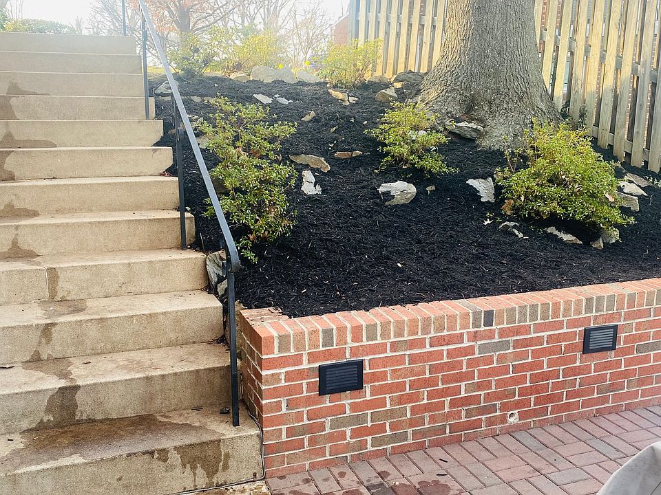 Lower level steps and patio area