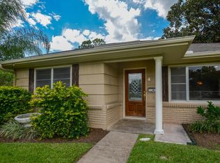 402 Venice St, Sugar Land, TX 77478
