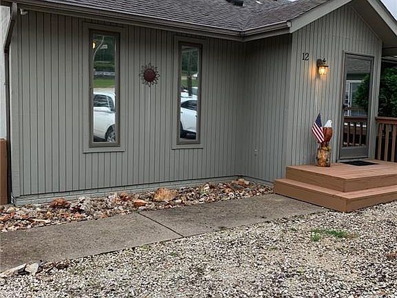 2nd image of 12 Brentwood Point