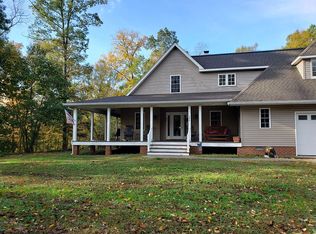 146 Laurel Ln, Warsaw, VA 22572