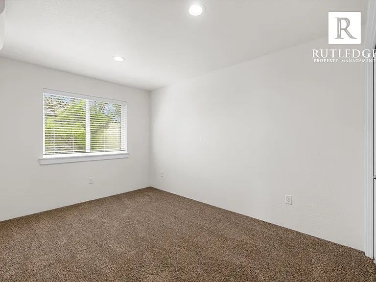 129 Bailee Way — Photo 18