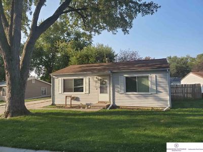 3951 High Meadows Ln, Bellevue, NE, 68147