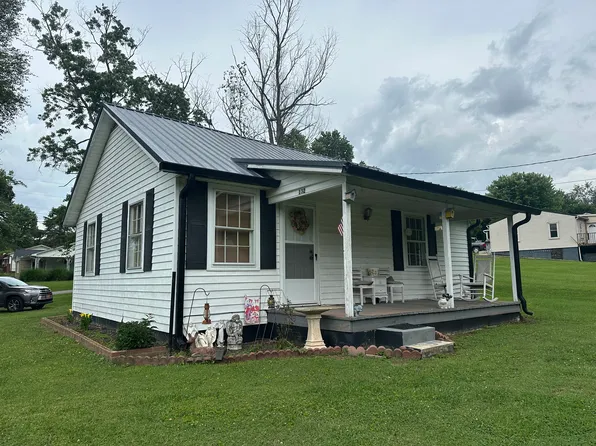 132 Morton St, Morristown, TN 37814
